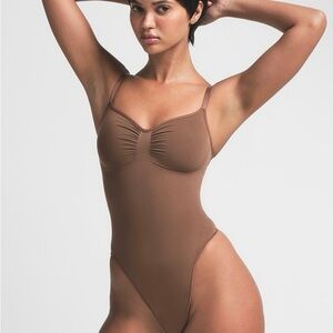SKIMS Jasper Seamless Sculpt Thong Bodysuit